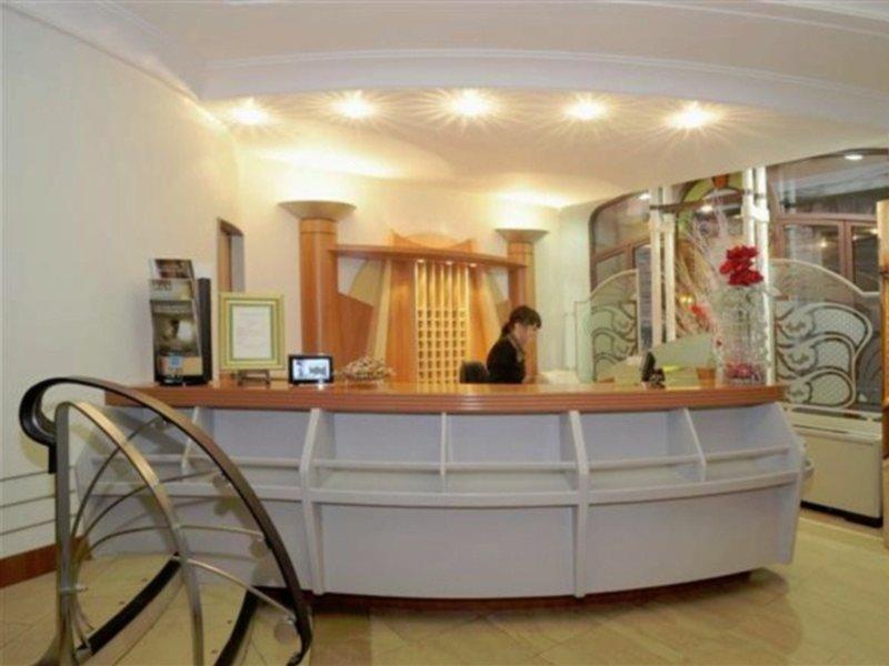 โรงแรมแกรนด์ เด แตโรซ์ ลียง ภายนอก รูปภาพ