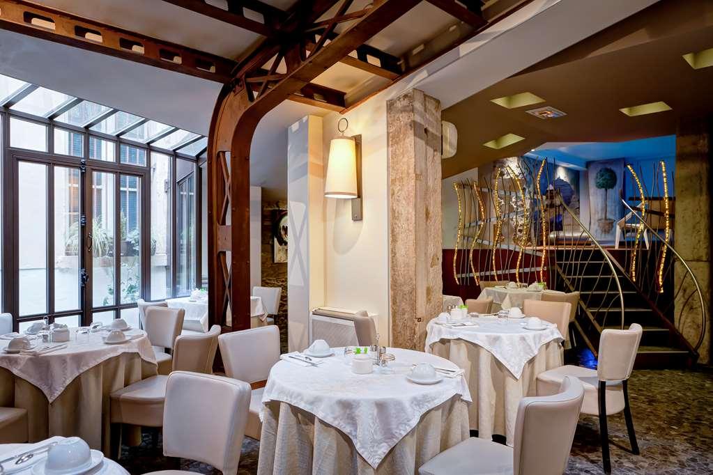 โรงแรมแกรนด์ เด แตโรซ์ ลียง ร้านอาหาร รูปภาพ